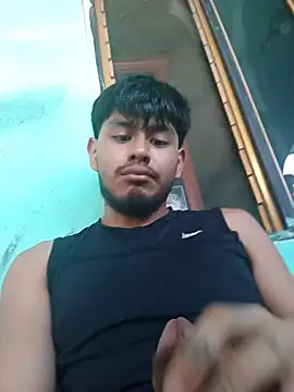 Uli Juarez13 online show from 04.28.26