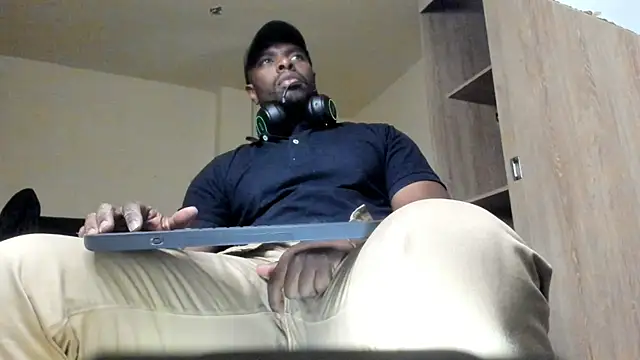 thomas santtos1 online show from 07.24.26