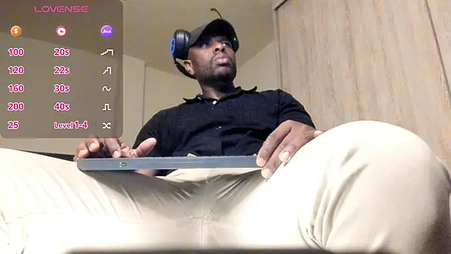 thomas santtos1 online show from 07.28.26