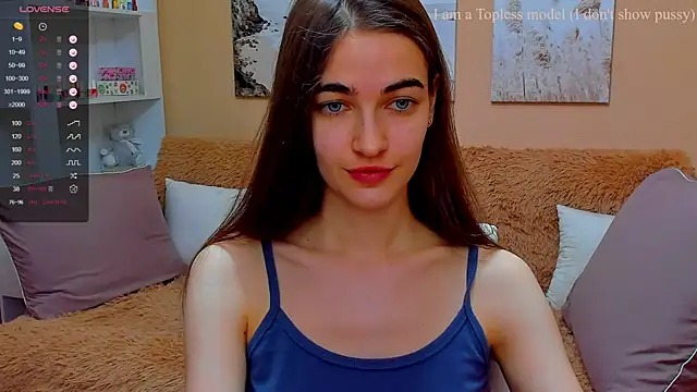 Snapshot of AstoriyaNight chatting on 03.15.25 AstoriyaNight online show from 03.15.25