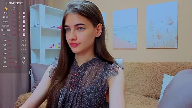 Snapshot of AstoriyaNight chatting on 09.09.25 AstoriyaNight online show from 09.09.25