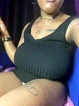 Cherrytowild online show from 12.13.25