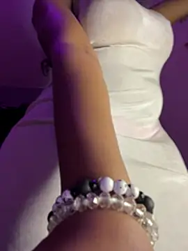 Cherrytowild online show from 01.10.26