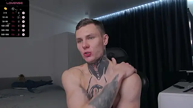 Snapshot of Lechery_boy chatting on 01.28.25 Lechery boy online show from 01.28.25