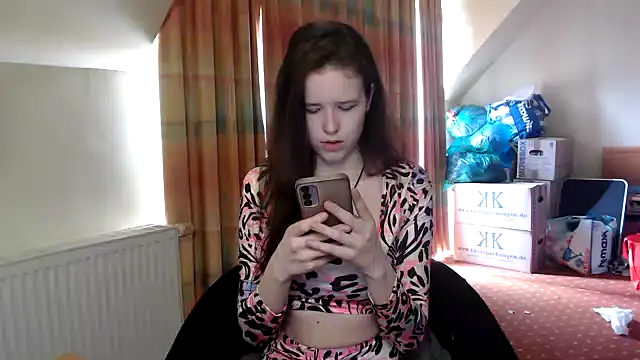 Snapshot of Princess-Lilly chatting on 02.13.25 Princess-Lilly online show from 02.13.25