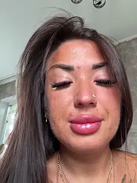 RuslanaXX online show from 09.21.25