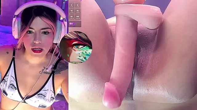Snapshot of ValentinaGames chatting on 07.16.26 ValentinaGames online show from 07.16.26