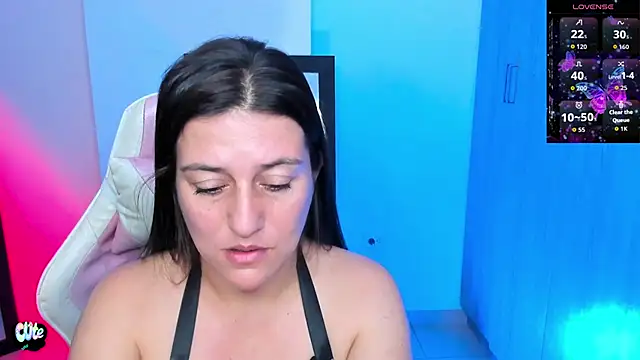 Saskyaa online show from 11.12.25