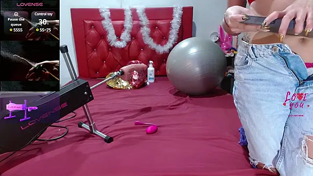 cleopatraa online show from 01.15.25