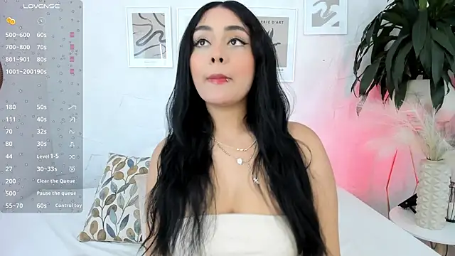 Snapshot of Kleverly_Manson1 chatting on 02.03.25 Kleverly Manson1 online show from 02.03.25