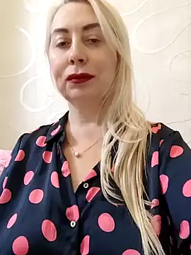 HotJanet online show from 01.08.25