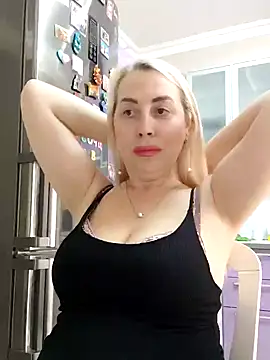 HotJanet online show from 03.16.25