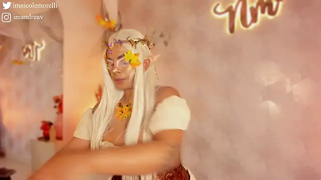 Nicolemorelli2 online show from 10.28.25