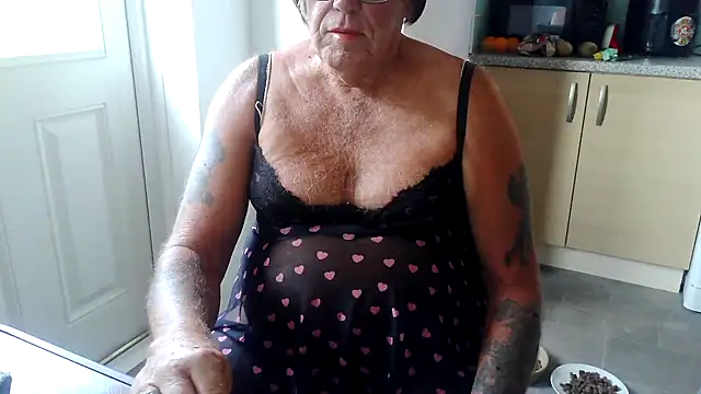 Snapshot of samanthasissieuk chatting on 07.24.26 samanthasissieuk online show from 07.24.26