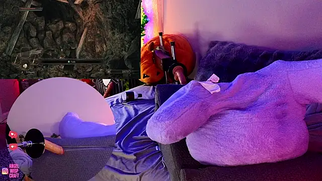 Angel-Lewd-Cake online show from 12.22.24