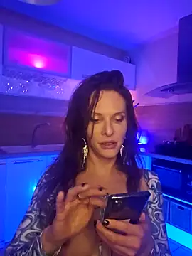 Luna Kitanna online show from 12.08.24