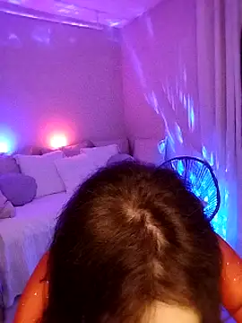 Luna Kitanna online show from 01.26.25