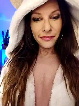 Luna Kitanna online show from 03.02.25