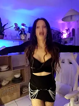 Luna Kitanna online show from 03.03.25