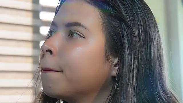 Snapshot of Kozzy_ chatting on 03.22.25 Kozzy online show from 03.22.25