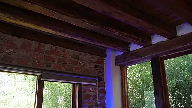 Snapshot of Kozzy_ chatting on 09.19.25 Kozzy online show from 09.19.25