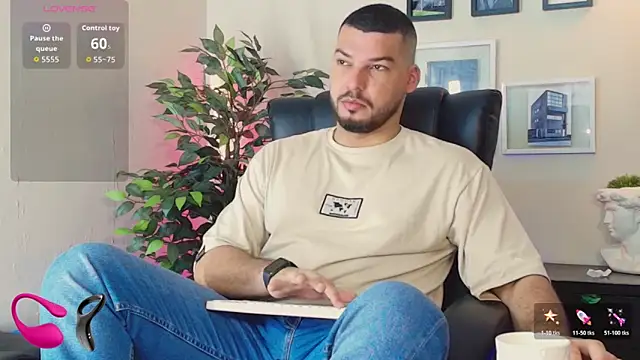 Snapshot of HenryBenso chatting on 02.03.26 HenryBenso online show from 02.03.26