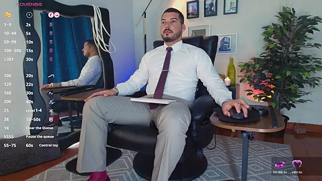 Snapshot of HenryBenso chatting on 03.27.26 HenryBenso online show from 03.27.26