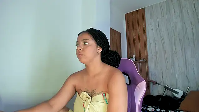 Alika01 online show from 01.05.26