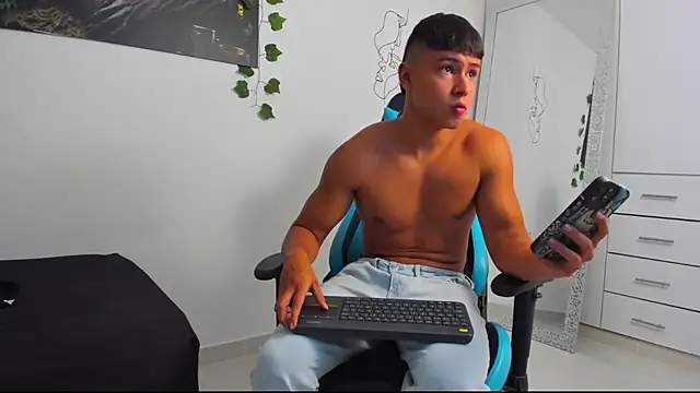 Bray Kevin online show from 03.08.25