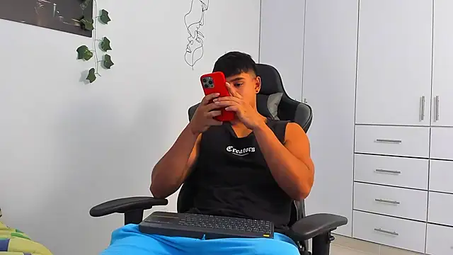 Bray Kevin online show from 12.17.25