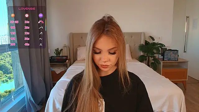 Tracy-Taylor online show from 04.14.26