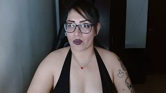 natashasmithe online show from 05.18.26