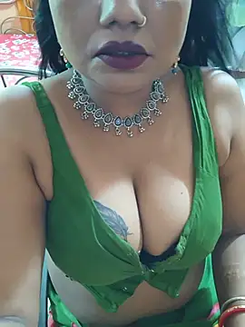 Snapshot of YR-SHIVANI chatting on 07.16.26 YR-SHIVANI online show from 07.16.26