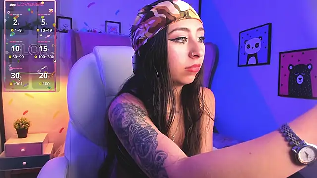  cloe martinez online show from 12.15.24