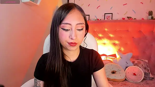  cloe martinez online show from 01.31.25