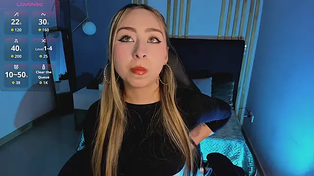  cloe martinez online show from 03.03.26