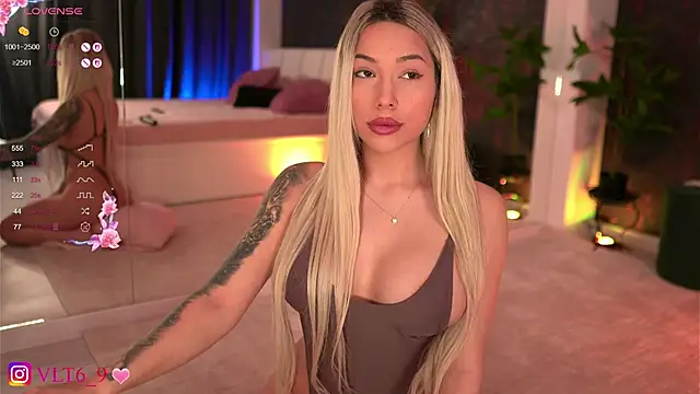 violettabunny03 online show from 03.21.25