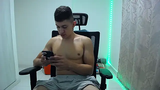 Iam yourbabyprincess XD online show from 12.11.24