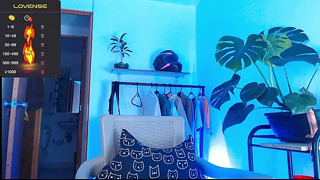 Snapshot of yosoy_enzo2020 chatting on 01.02.25 yosoy enzo2020 online show from 01.02.25