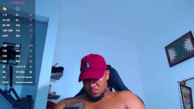 Snapshot of yosoy_enzo2020 chatting on 11.01.25 yosoy enzo2020 online show from 11.01.25