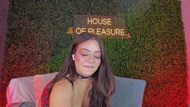 sarah-bonneth online show from 02.26.26