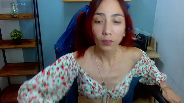 Snapshot of Erika_Stevens chatting on 01.11.25 Erika Stevens online show from 01.11.25