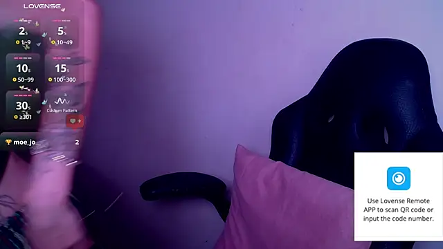 Snapshot of Erika_Stevens chatting on 11.18.25 Erika Stevens online show from 11.18.25