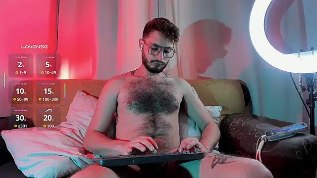 axel giracr online show from 01.06.26