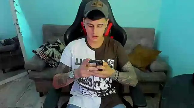 E Moon online show from 12.30.24