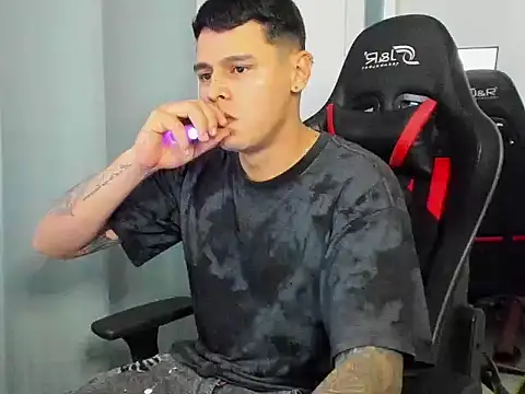 E Moon online show from 09.18.25