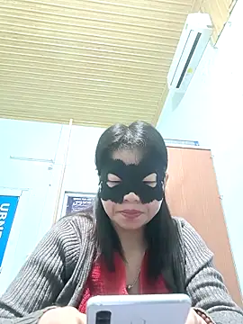 Anna Toy19 online show from 11.26.25