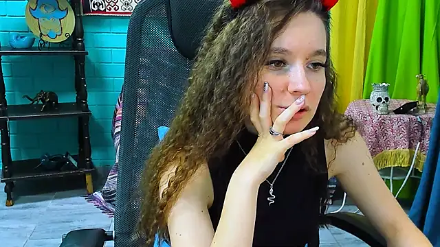 Miss Barbara  online show from 03.17.25