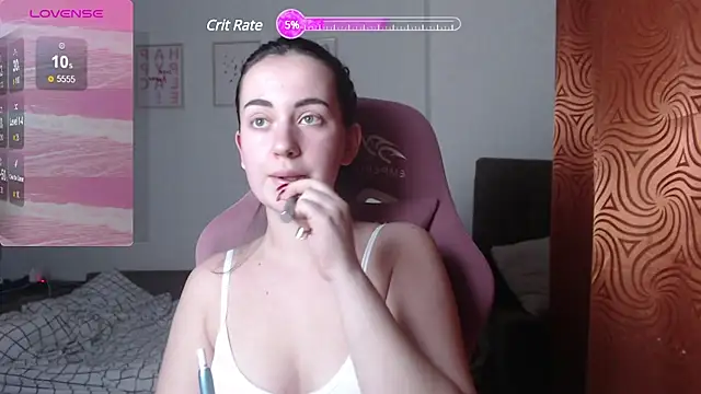 SweetieKendl online show from 02.20.25