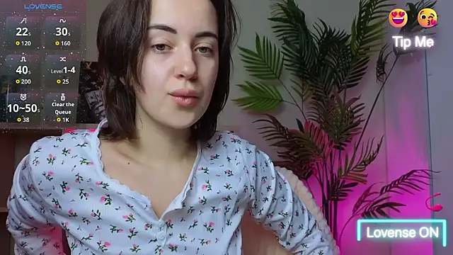 SweetieKendl online show from 03.29.26